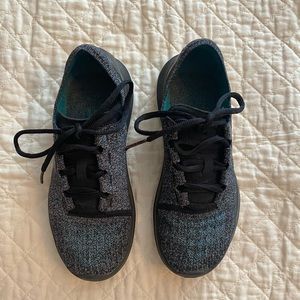 Under Armour SpeedForm® Slingride TRI Sz 8 Womens Black Blue